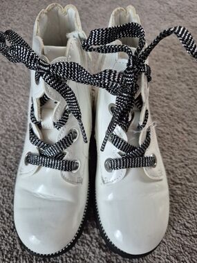 Kids White Patent Lace-Up Boots with Black Accent Laces